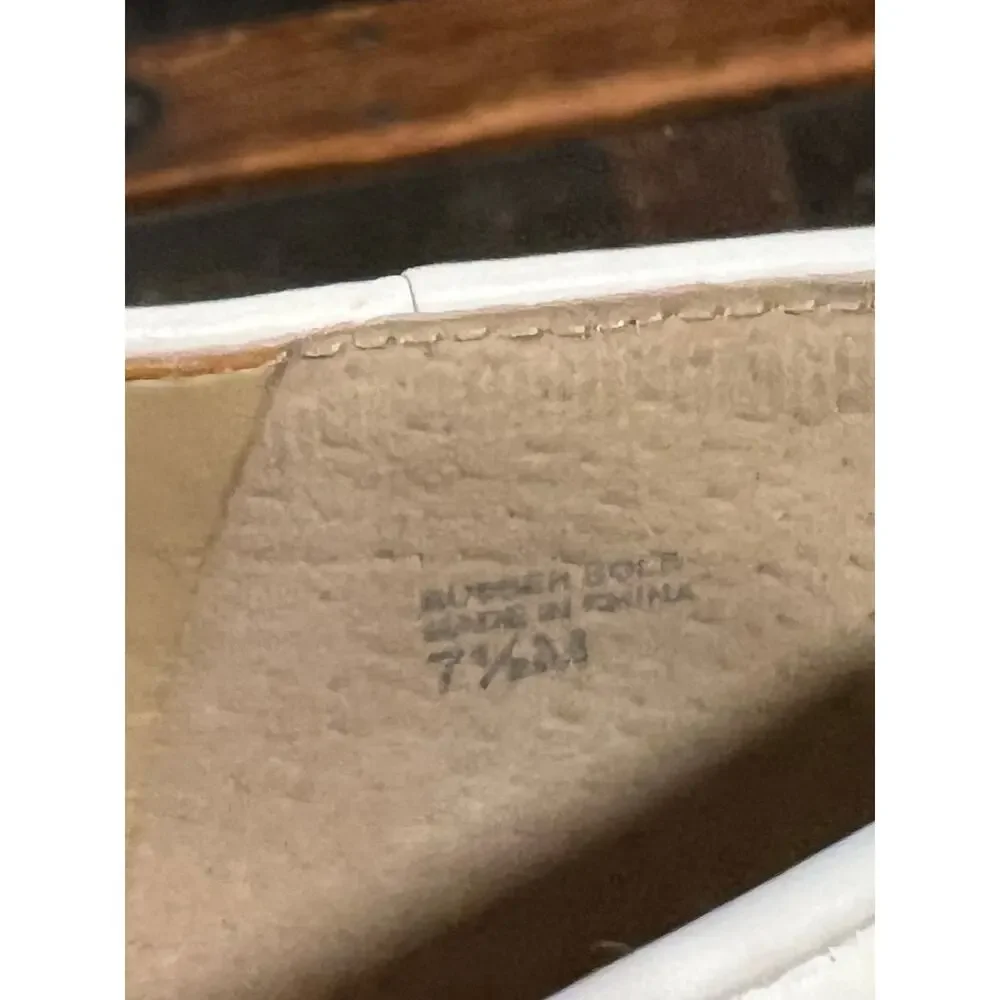 Ann Taylor women’s ann